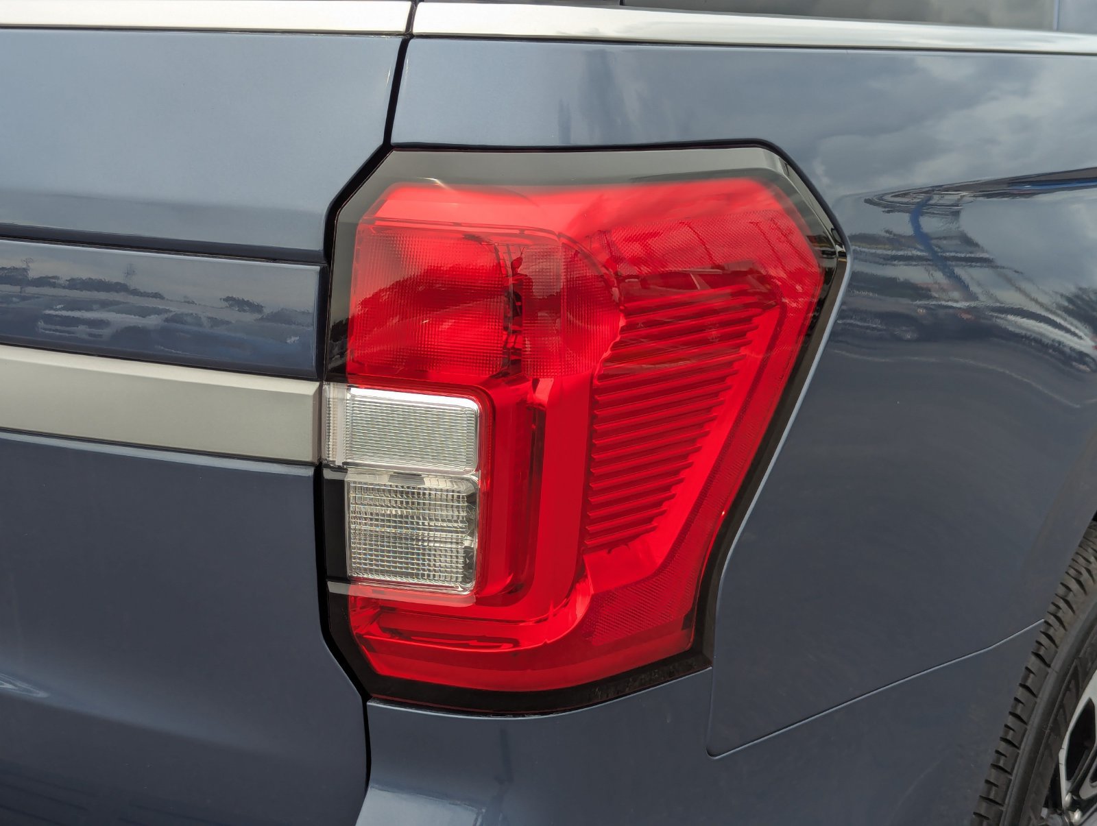 Certified 2023 Ford Expedition XLT RWD image 13