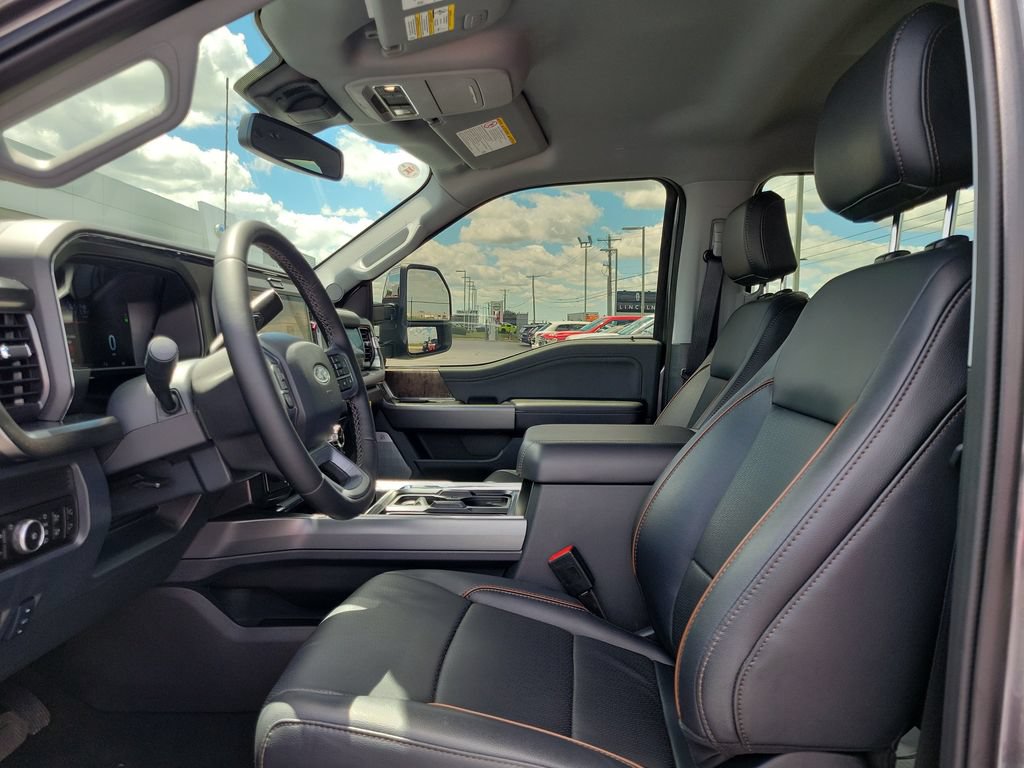 Certified 2025 Ford F350 Lariat w/ Chrome Package AWD/4WD image 18