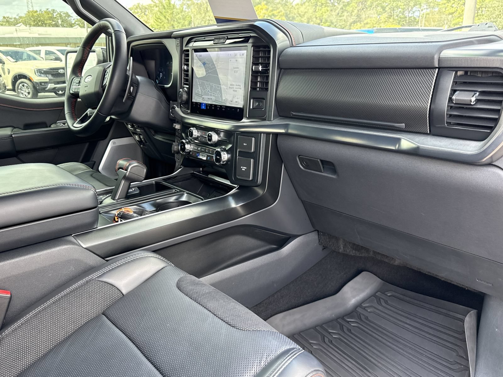 Certified 2025 Ford F150 Raptor AWD/4WD image 17