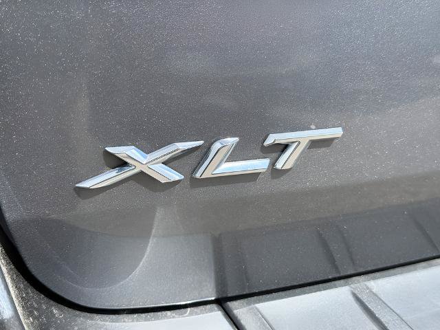 Certified 2022 Ford Explorer XLT w/ Equipment Group 202A AWD/4WD image 18
