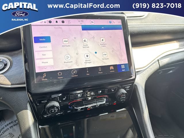 Used 2024 Jeep Grand Cherokee Limited w/ Luxury Tech Group II AWD/4WD image 26