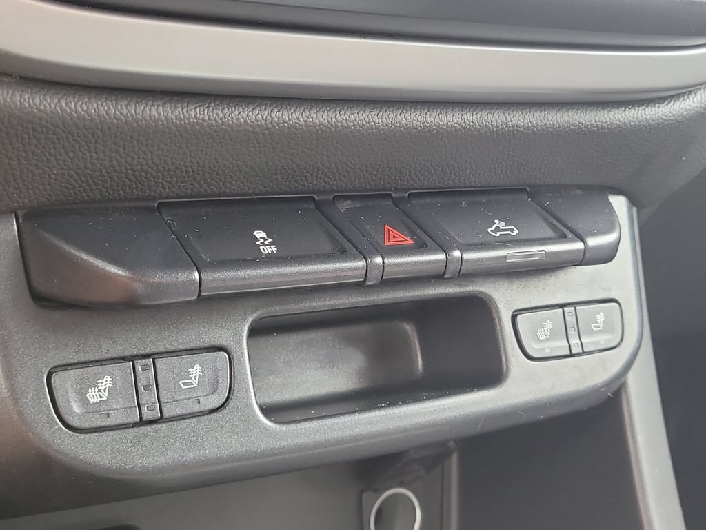 Used 2019 Chevrolet Colorado LT w/ LT Convenience Package AWD/4WD image 18