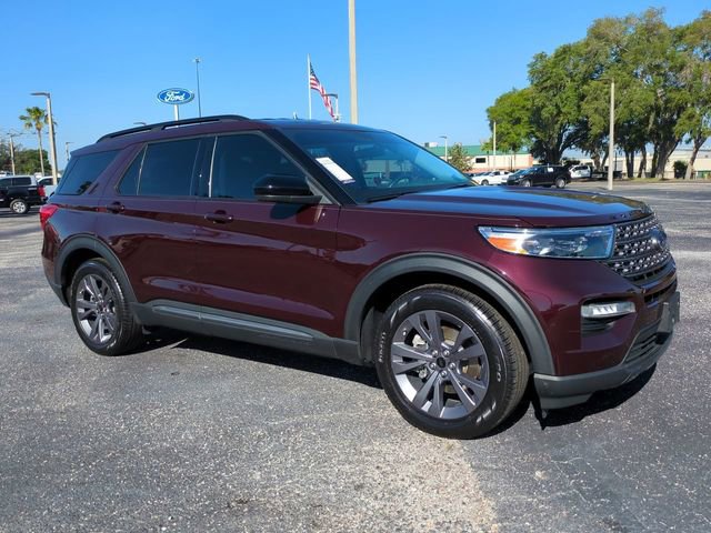 Certified 2023 Ford Explorer XLT w/ Equipment Group 202A RWD image 2
