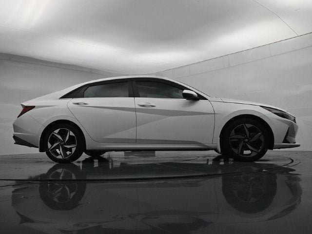 Used 2023 Hyundai Elantra Limited w/ Cargo Package FWD image 50