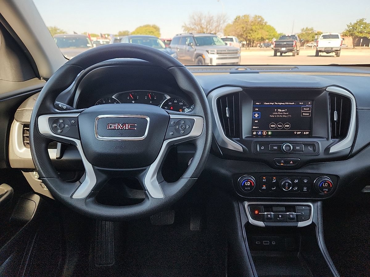 Used 2024 GMC Terrain SLE w/ Driver Convenience Package AWD/4WD image 7