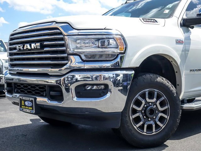 Used 2022 RAM 2500 Limited AWD/4WD image 3