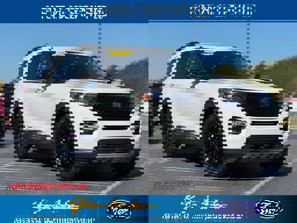 Certified 2022 Ford Explorer XLT w/ Equipment Group 202A