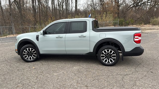 Certified 2022 Ford Maverick Lariat w/ Lariat Luxury Package image 2