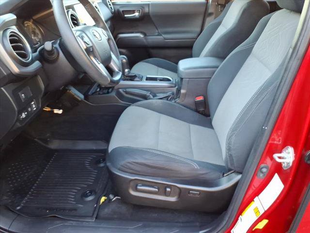 Used 2021 Toyota Tacoma TRD Sport AWD/4WD image 7