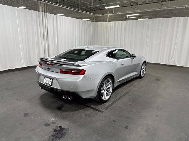 Used 2018 Chevrolet Camaro SS RWD image 5