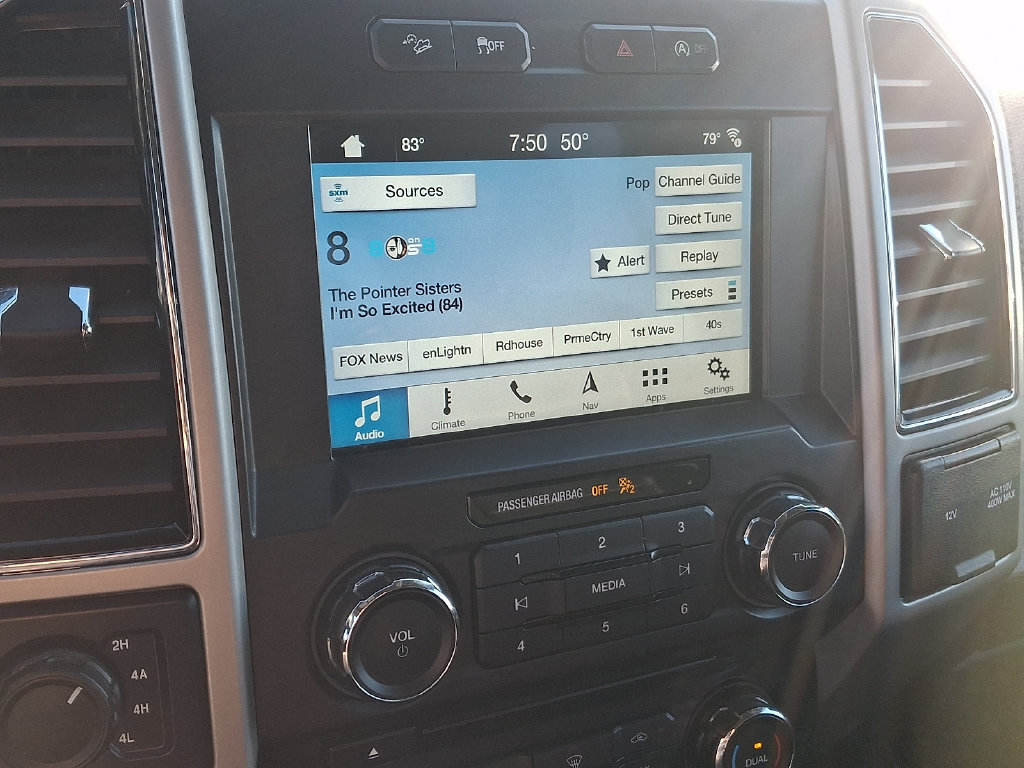 Certified 2018 Ford F150 Lariat w/ FX4 Off-Road Package AWD/4WD image 17