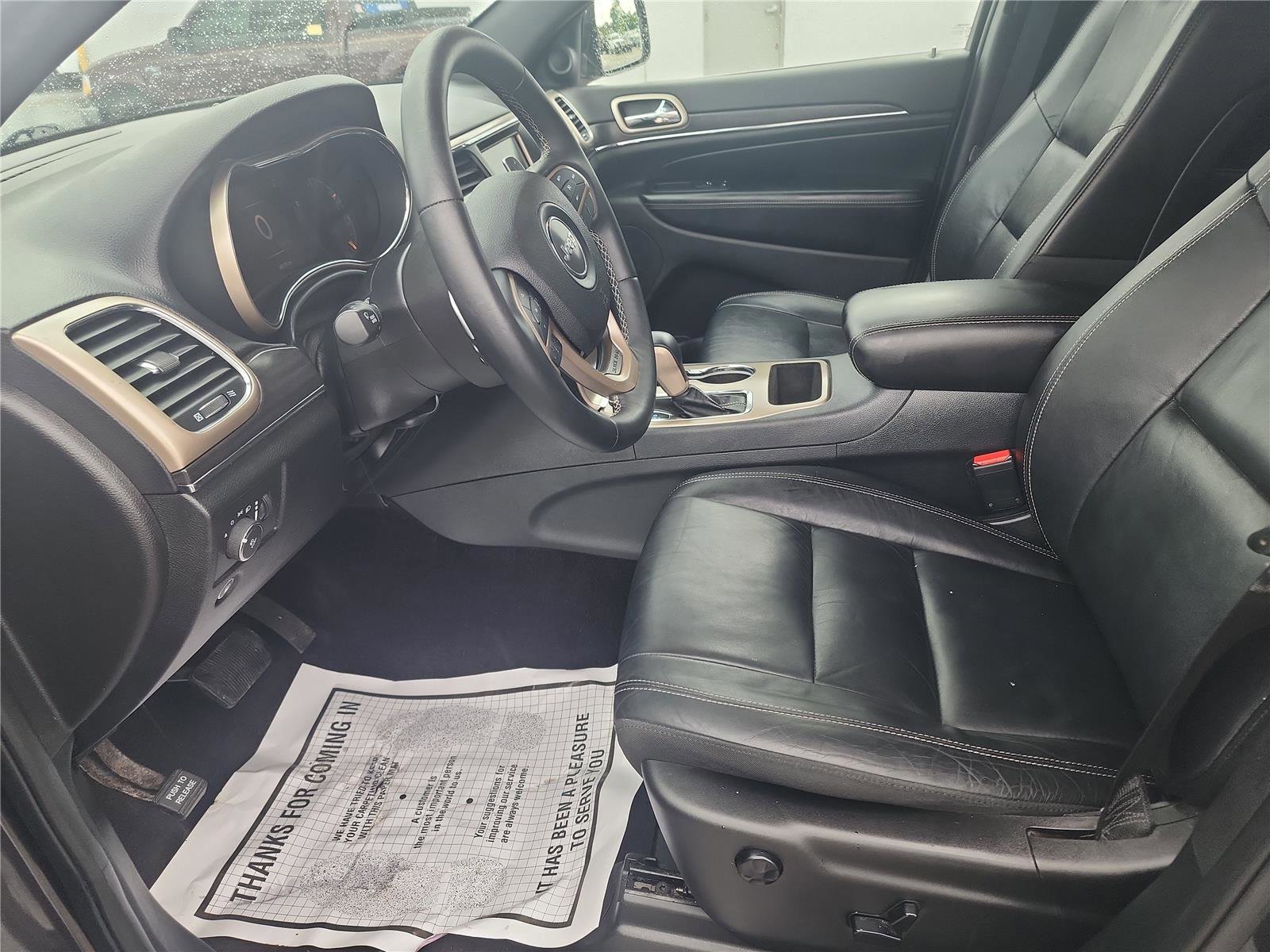 Used 2017 Jeep Grand Cherokee Limited RWD image 13