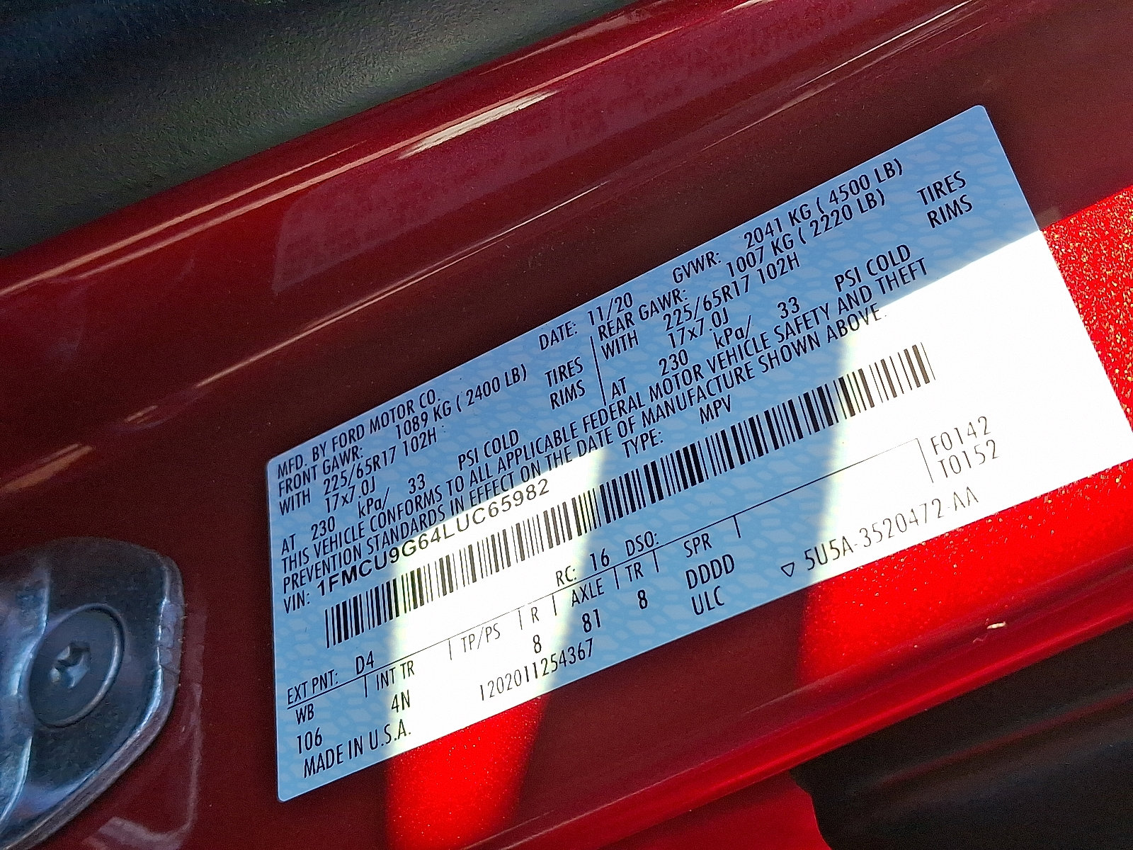 Certified 2020 Ford Escape SE image 27