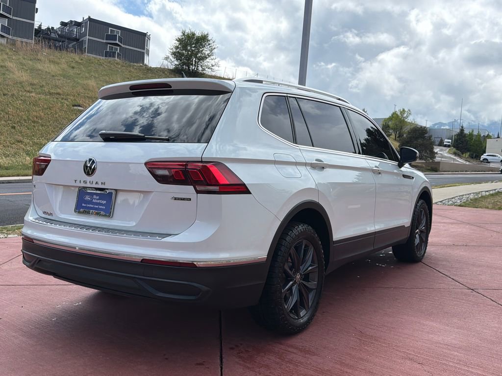 Used 2022 Volkswagen Tiguan SE AWD/4WD image 8