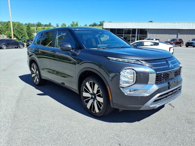 Used 2025 Mitsubishi Outlander SE AWD/4WD image 6