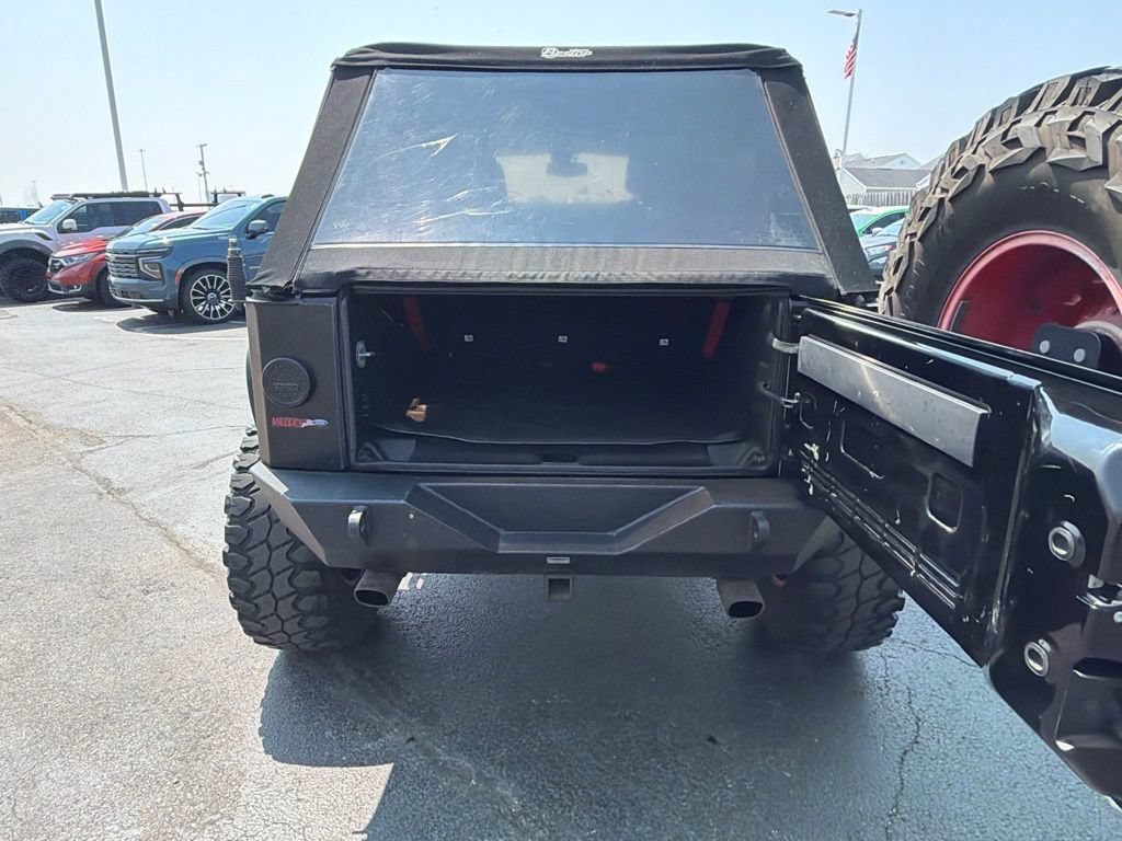 Used 2018 Jeep Wrangler Unlimited Rubicon AWD/4WD image 45