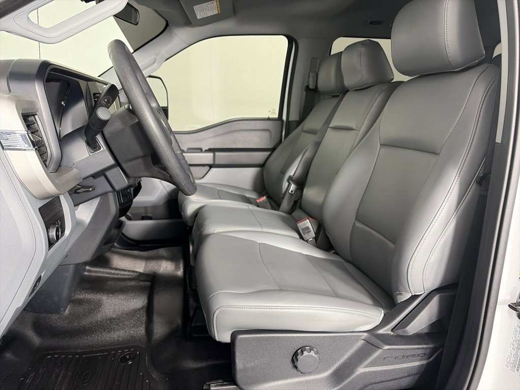 Certified 2025 Ford F350 XL w/ XL Driver Assist Package image 11