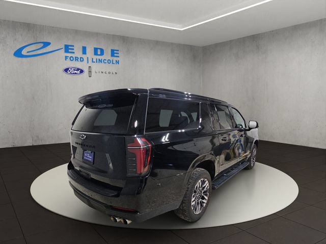 Used 2026 Chevrolet Suburban Z71 AWD/4WD image 10