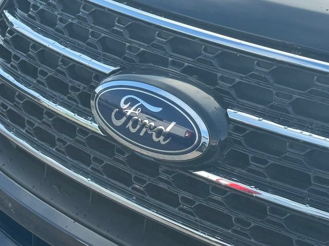 Certified 2024 Ford Explorer XLT w/ Equipment Group 202A AWD/4WD image 25