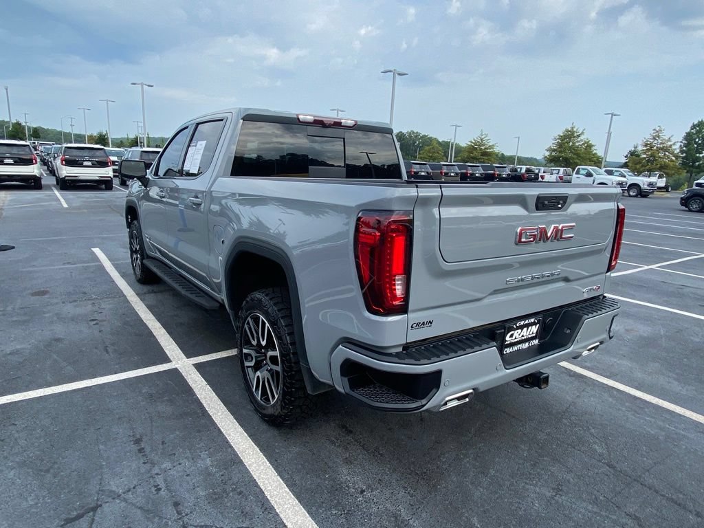 Used 2025 GMC Sierra 1500 AT4 w/ AT4 Premium Package AWD/4WD image 5