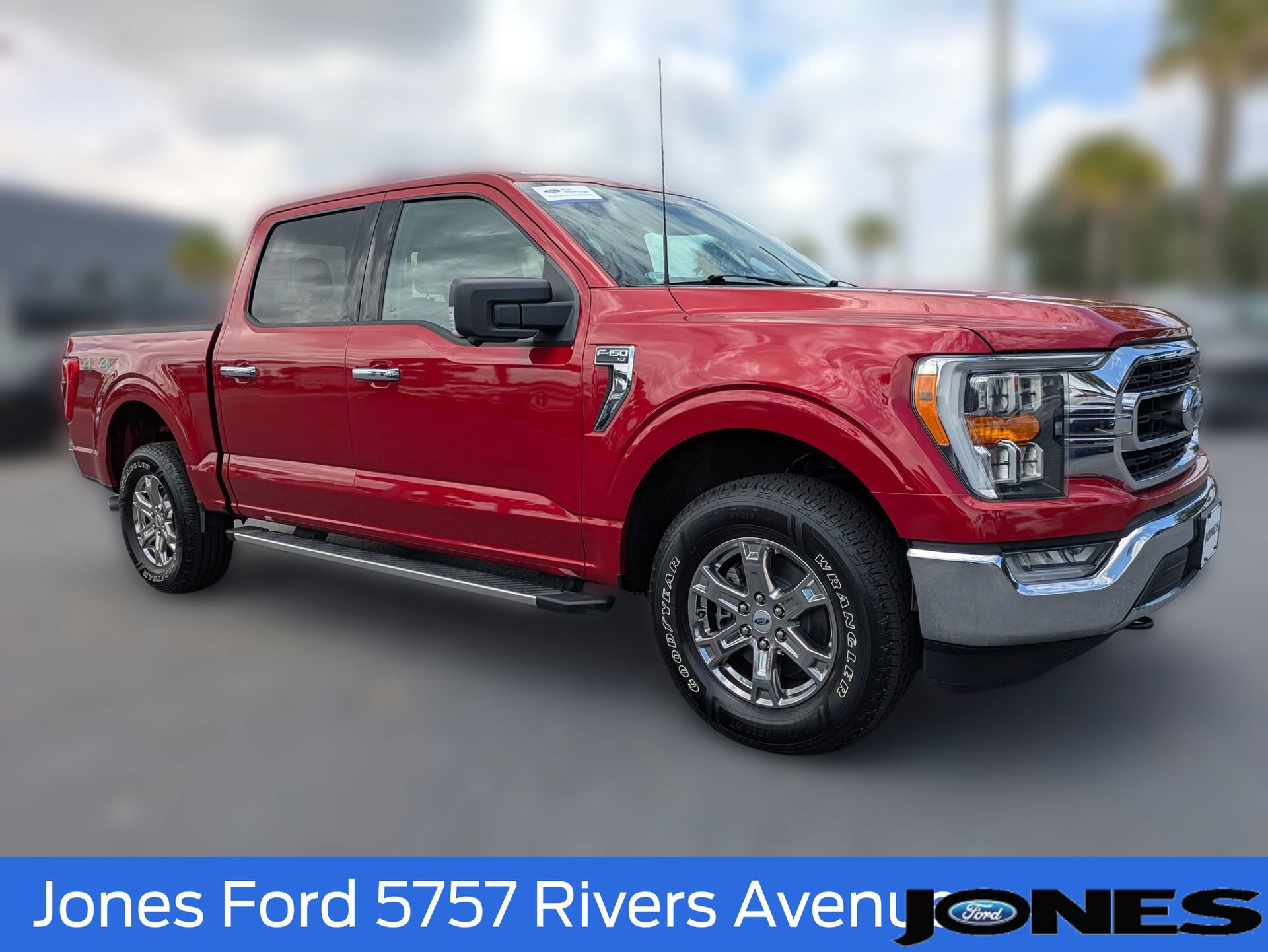 Certified 2022 Ford F150 XLT w/ Equipment Group 302A High AWD/4WD image 2