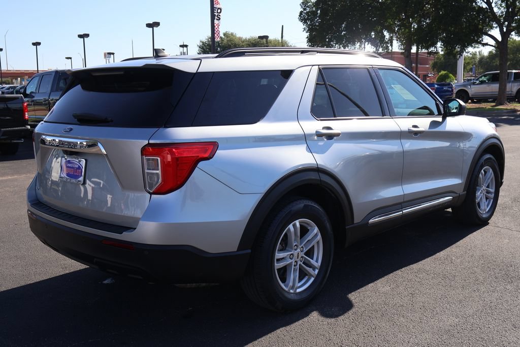 Certified 2024 Ford Explorer XLT RWD image 14