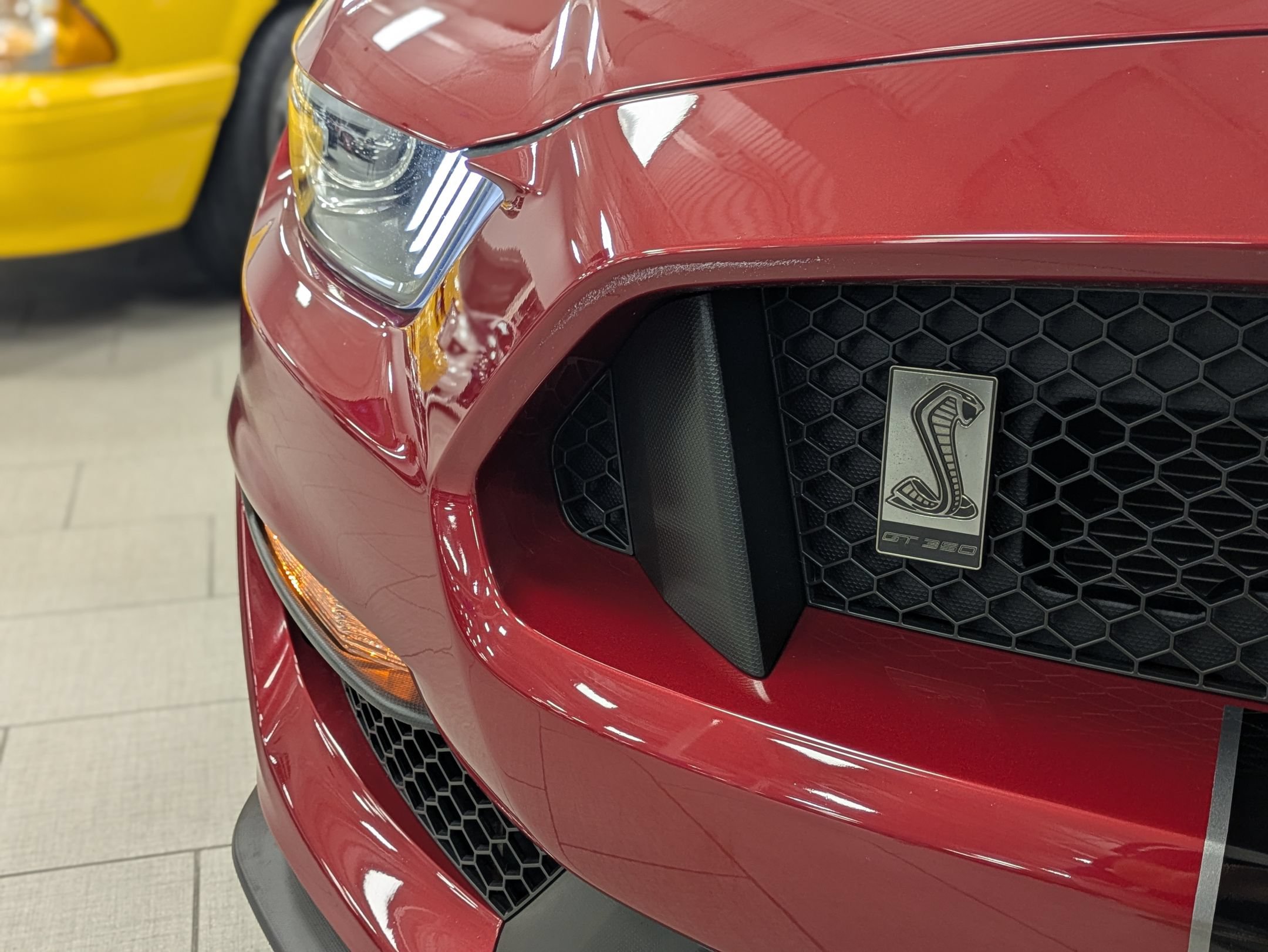 Certified 2019 Ford Mustang Shelby GT350 w/ Technology Package RWD image 37