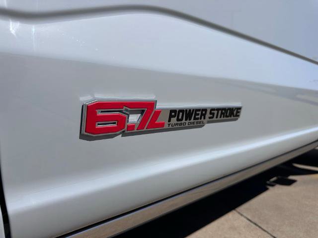 Certified 2026 Ford F450 Platinum w/ Platinum Plus Package AWD/4WD image 9