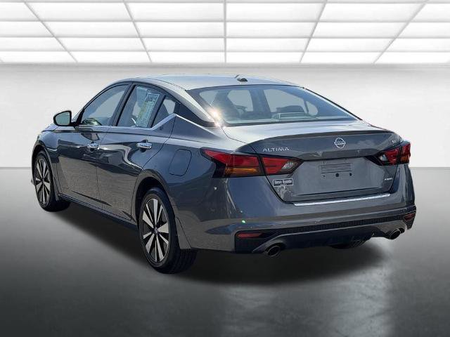 Used 2020 Nissan Altima 2.5 SL image 2