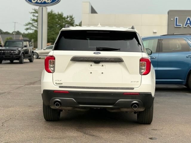 Certified 2023 Ford Explorer XLT w/ Equipment Group 202A AWD/4WD image 37