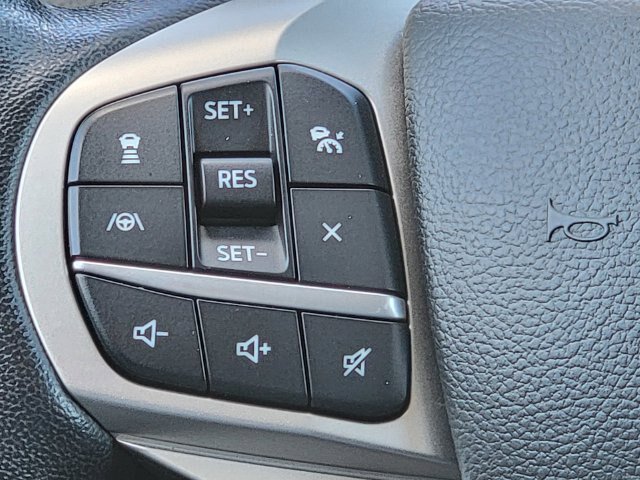 Certified 2022 Ford Explorer XLT w/ Equipment Group 202A AWD/4WD image 34