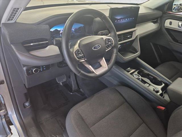 Certified 2025 Ford Explorer Active AWD/4WD image 10