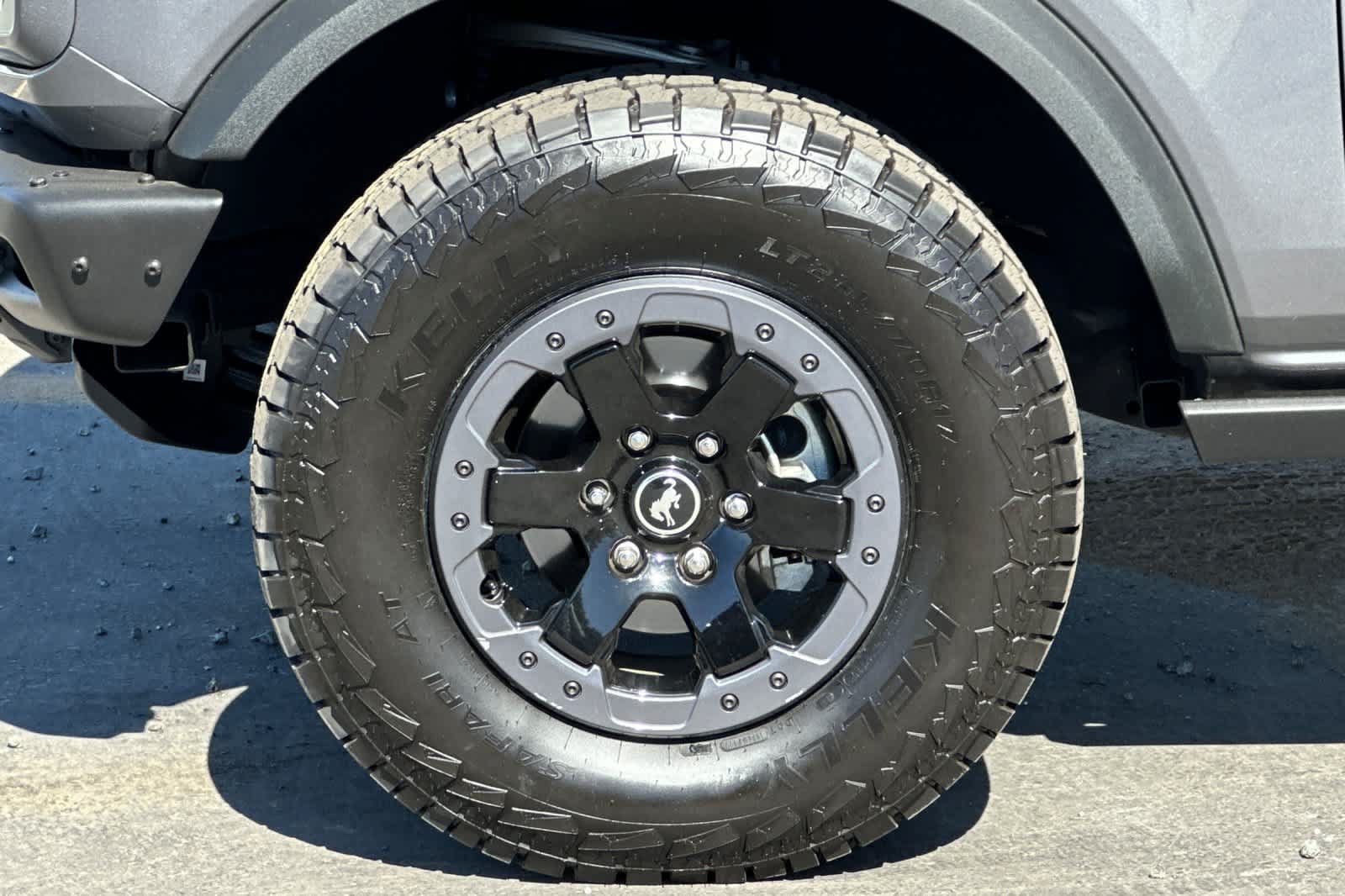 Certified 2021 Ford Bronco Badlands AWD/4WD image 32