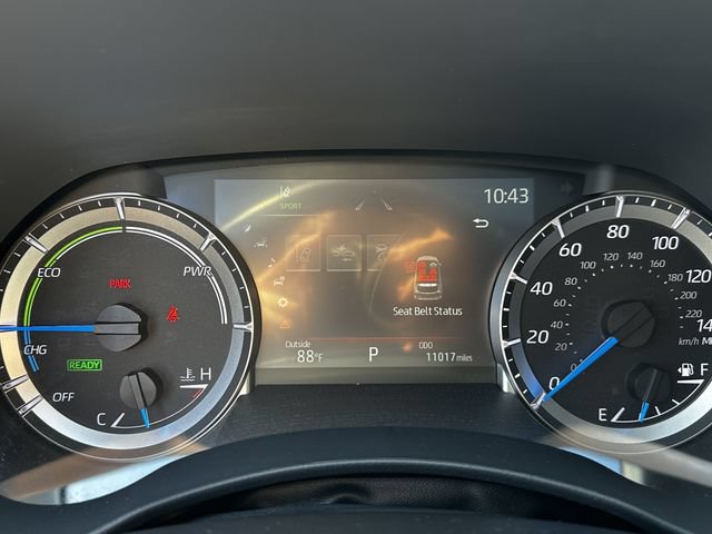 Used 2023 Toyota Highlander XLE AWD/4WD image 20