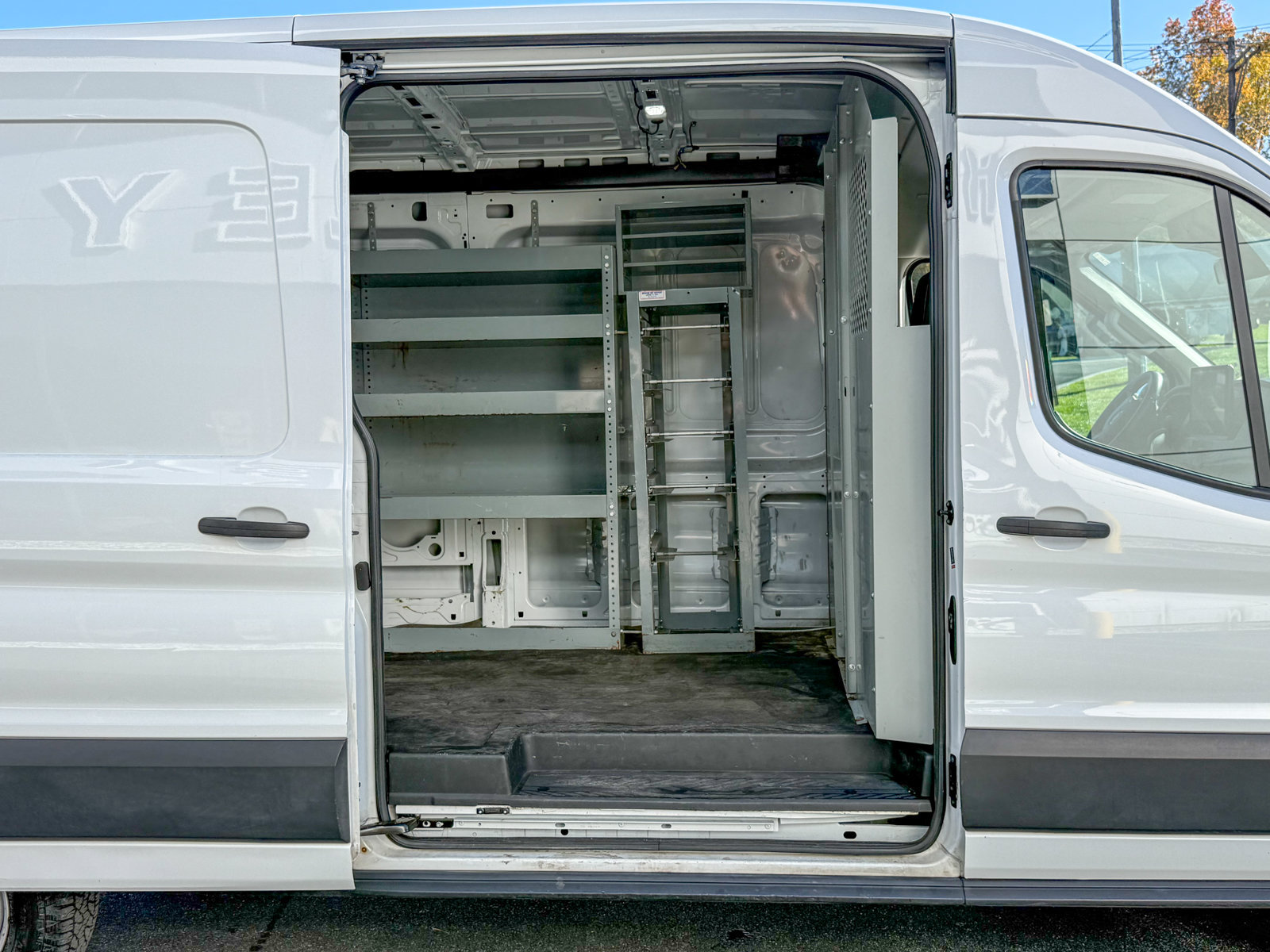 Certified 2023 Ford Transit 250 Medium Roof AWD image 14