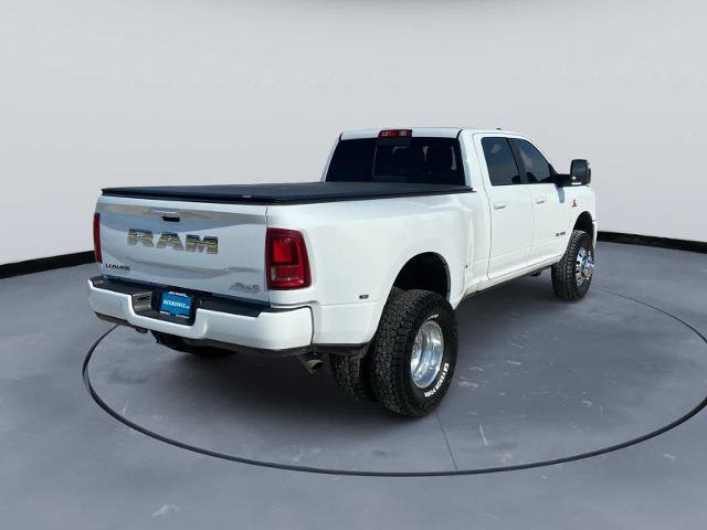 Used 2025 RAM 3500 Laramie AWD/4WD image 4