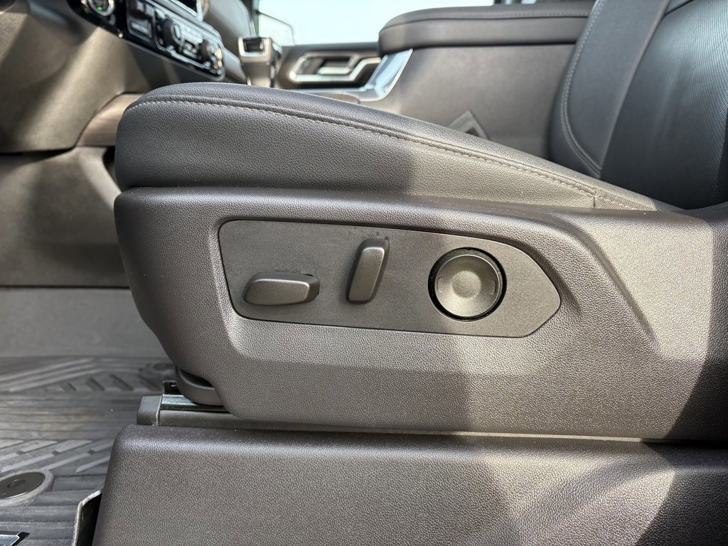 Used 2024 Chevrolet Silverado 1500 LTZ image 16