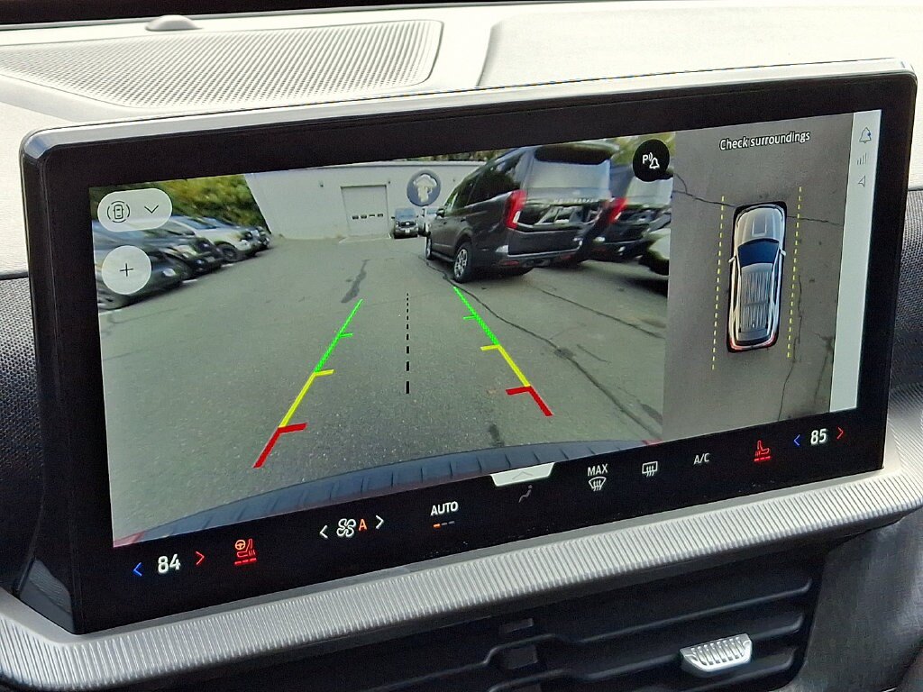 Certified 2025 Ford Explorer Platinum AWD/4WD image 20