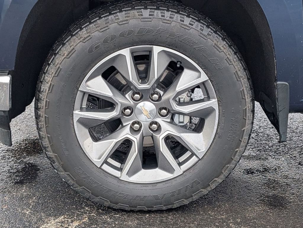 Used 2022 Chevrolet Silverado 1500 LT image 13