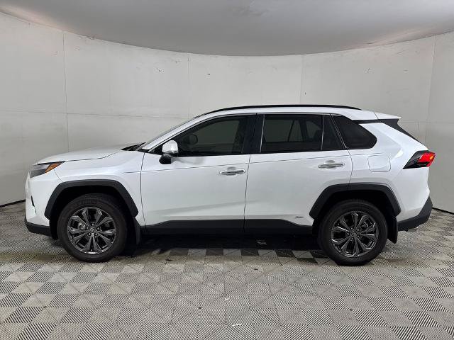 Used 2025 Toyota RAV4 Limited w/ Advanced Technology Package AWD/4WD image 5
