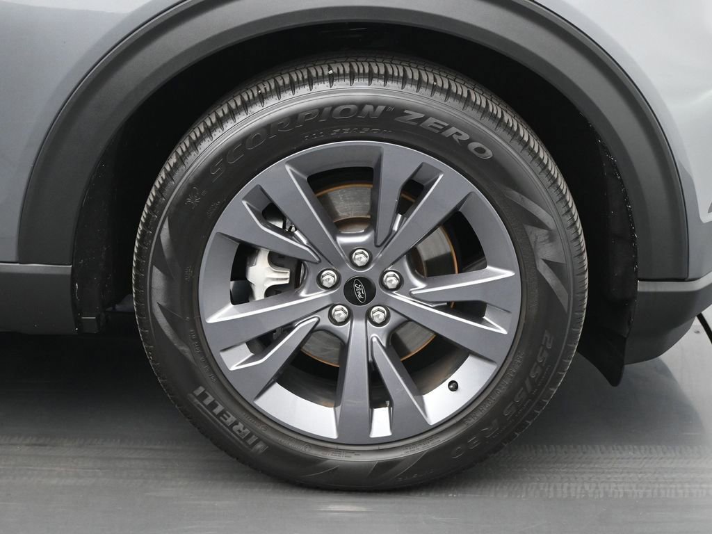 Certified 2023 Ford Explorer XLT w/ Equipment Group 202A image 25