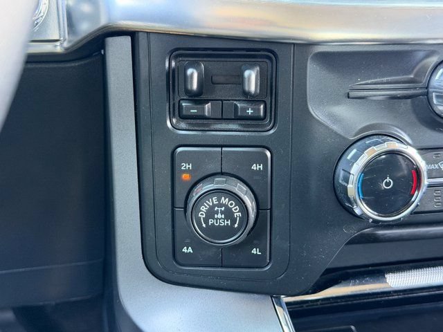 Certified 2022 Ford F150 Lariat w/ Max Trailer Tow Package AWD/4WD image 38