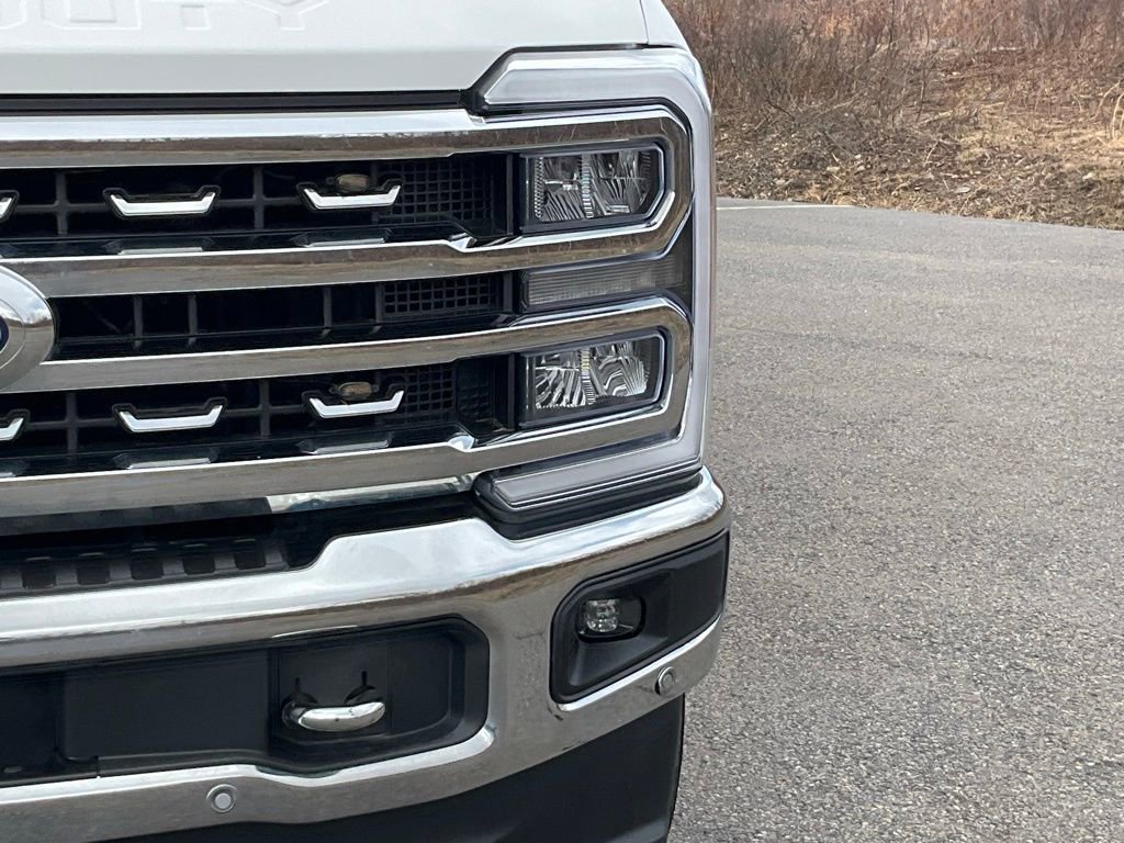 Certified 2023 Ford F250 Lariat w/ Lariat Ultimate Package image 2