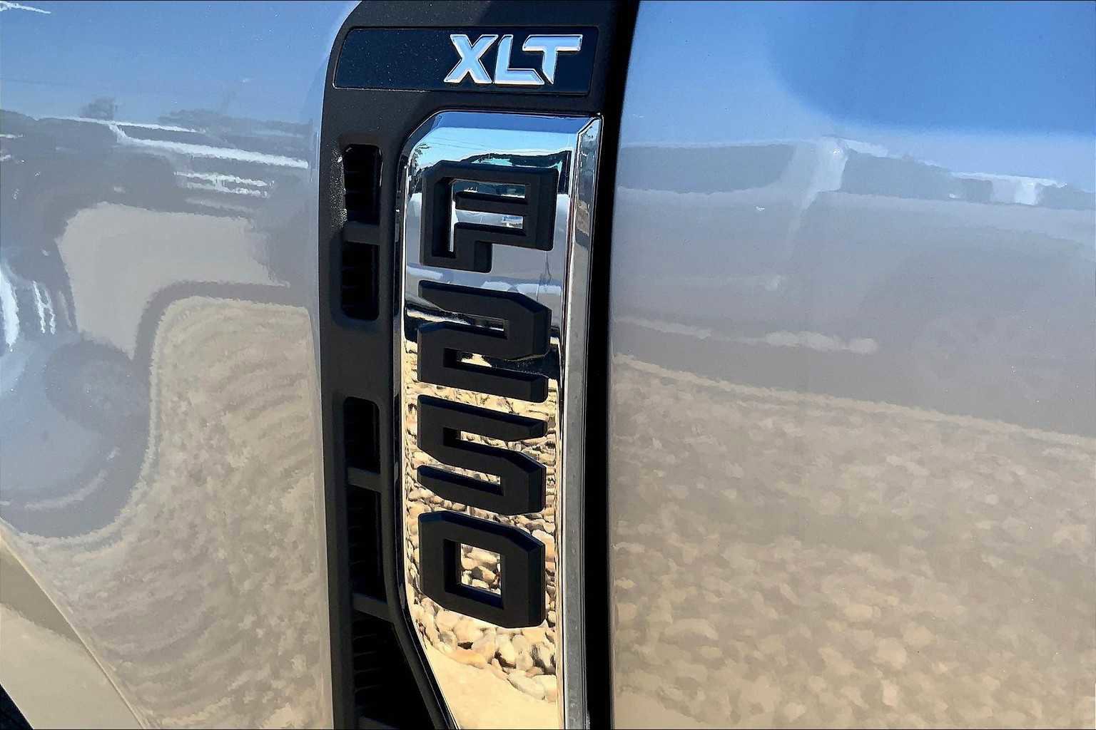 Certified 2024 Ford F250 XLT image 15