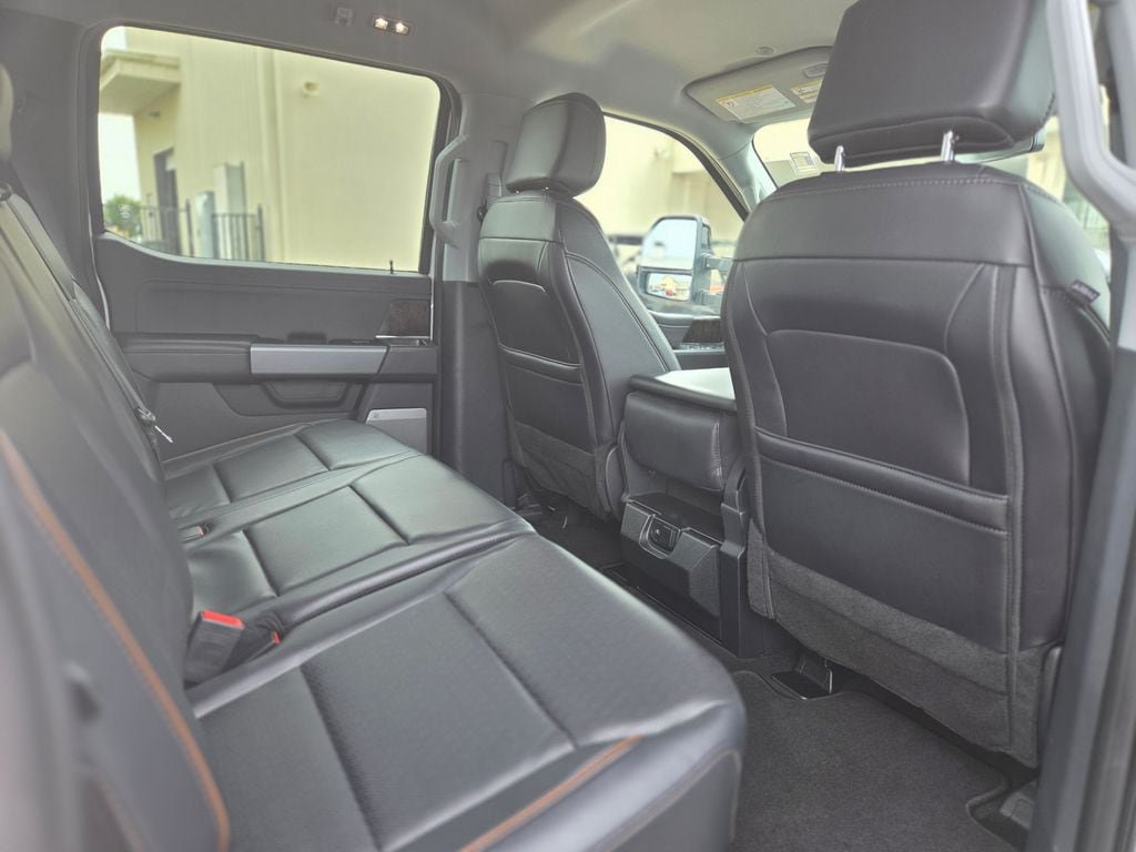 Certified 2025 Ford F350 Lariat w/ FX4 Off-Road Package AWD/4WD image 11