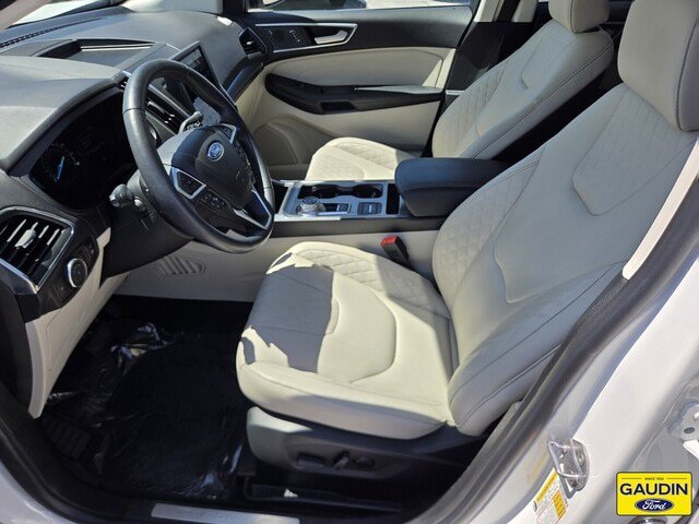 Certified 2023 Ford Edge Titanium w/ Class II Trailer Tow Package AWD/4WD image 11