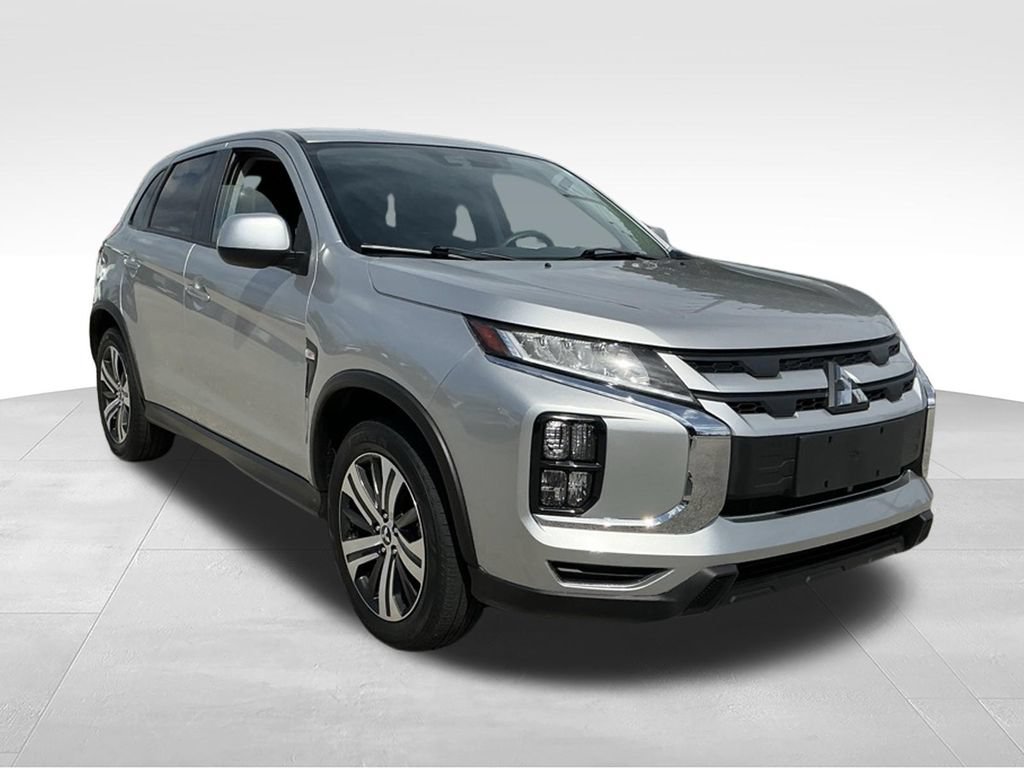 Used 2025 Mitsubishi Outlander Sport ES AWD/4WD image 16