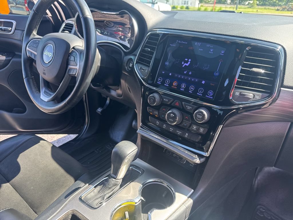Used 2019 Jeep Grand Cherokee Altitude AWD/4WD image 37