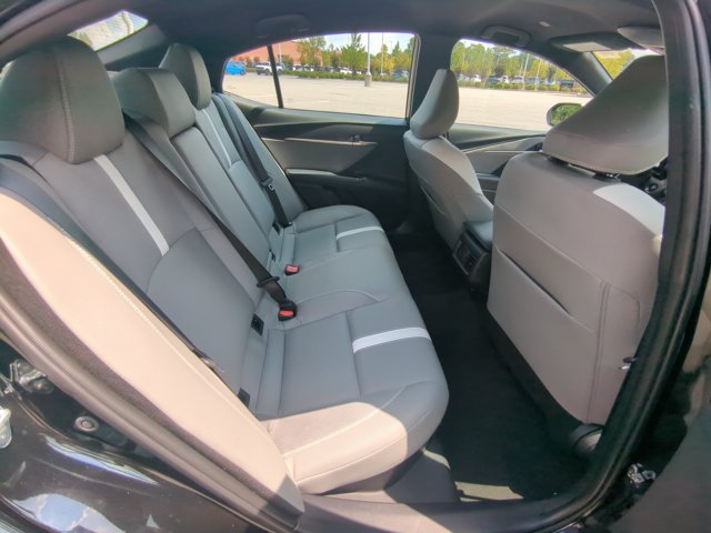 Used 2025 Toyota Camry SE w/ Convenience Package FWD image 24