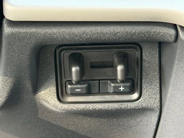 Certified 2025 Ford Expedition Max Active AWD/4WD image 26